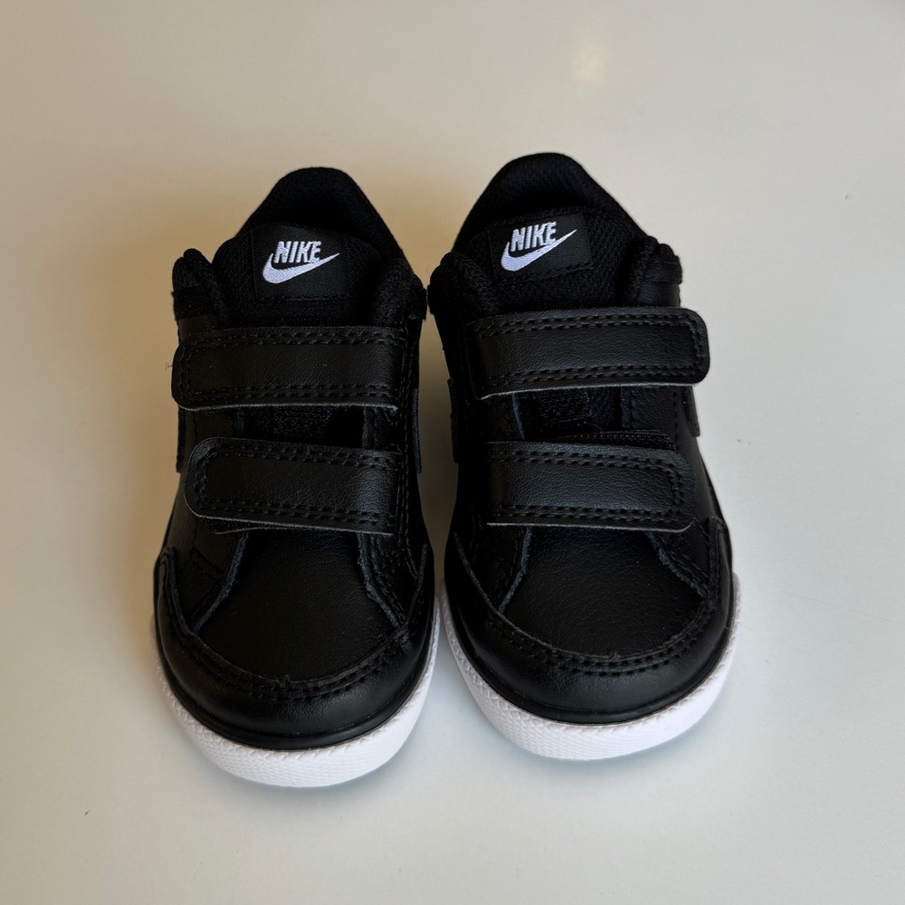 NIB * Nike * Capri 3 LTR * Black * Size 5C
